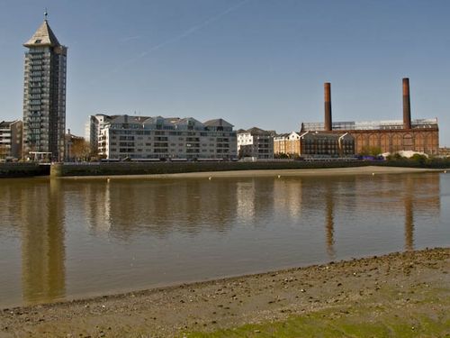 Chelsea Harbour and Lots road