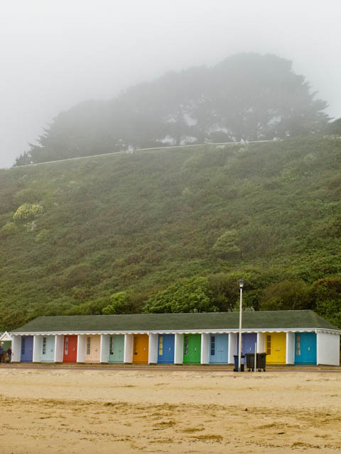 Beach huts (2)