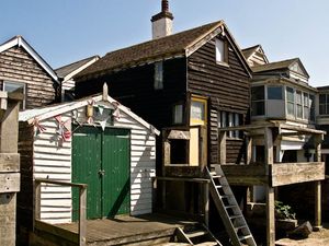 Fishermens huts (2)