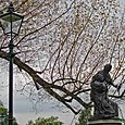 Statue