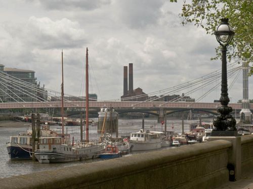 Albert Bridge & Lots Rd