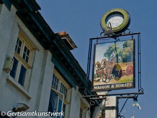 Waggon sign