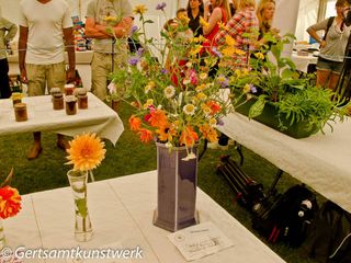 Flowers and chutney