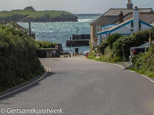 Mullion Harbour