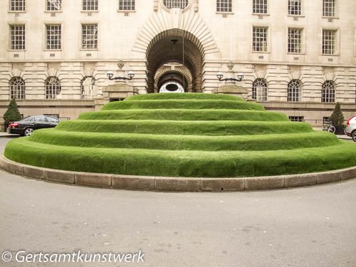 Green carpet