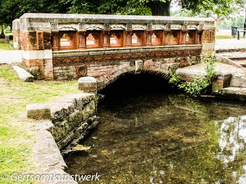 Terracotta bridge