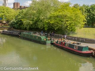 Narrow boats