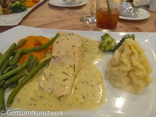 Fish and steamed veg