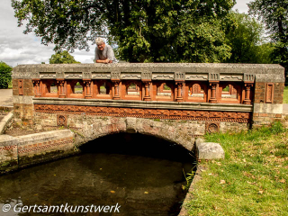 Terracotta bridge