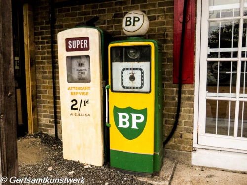 Petrol pumps