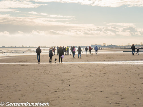 Beach. people 