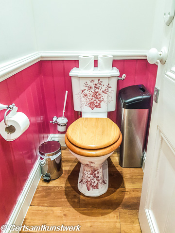 Flowery toilet