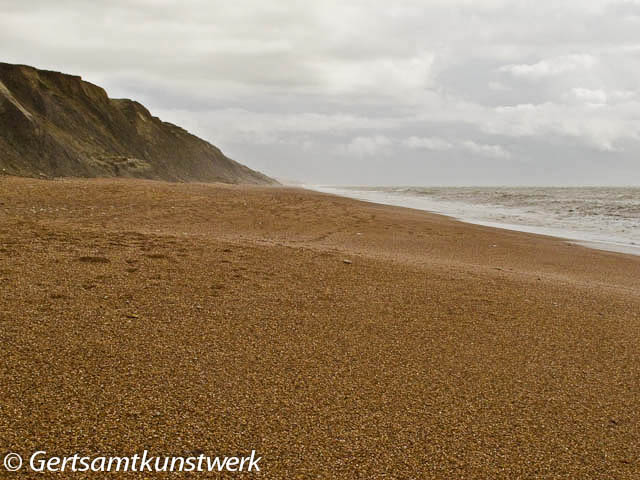 Cloud sea and shingle