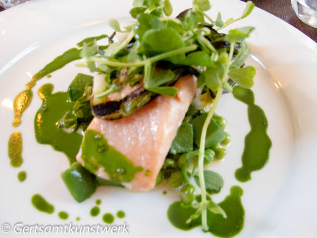 Wild salmon peas chervil