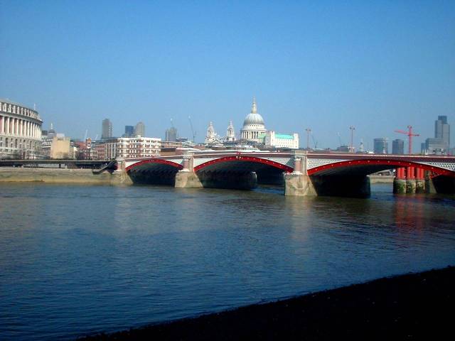 Blackfriars Bridge