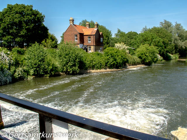 Walsham Gates scene